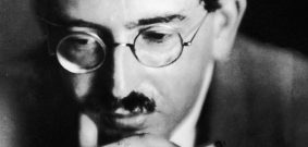 walter benjamin 1925. photo source: picture alliance / imagno/austri